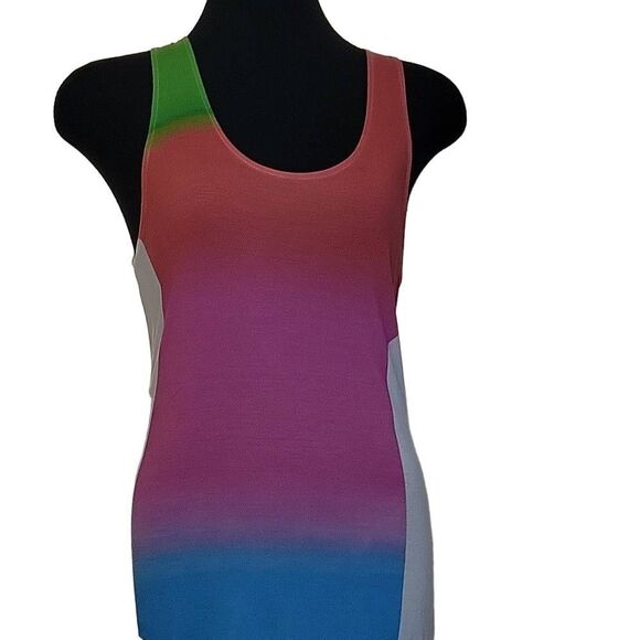 * * JOHNATHAN SAUNDERS  multi colour top - Picture 4 of 9